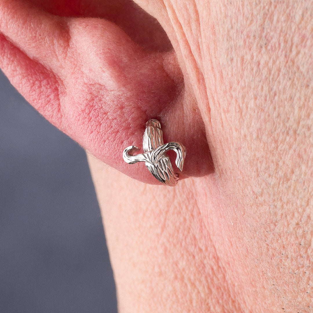 Orecchini con pugnale inciso | Cesare Paciotti